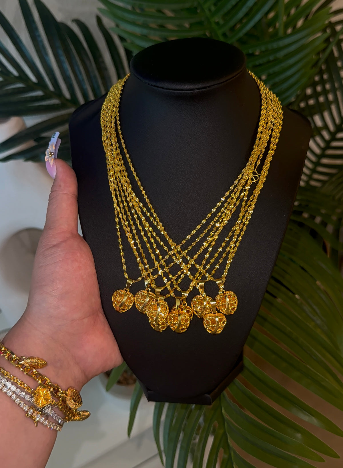 3D ROYAL 24K HEART CHAIN