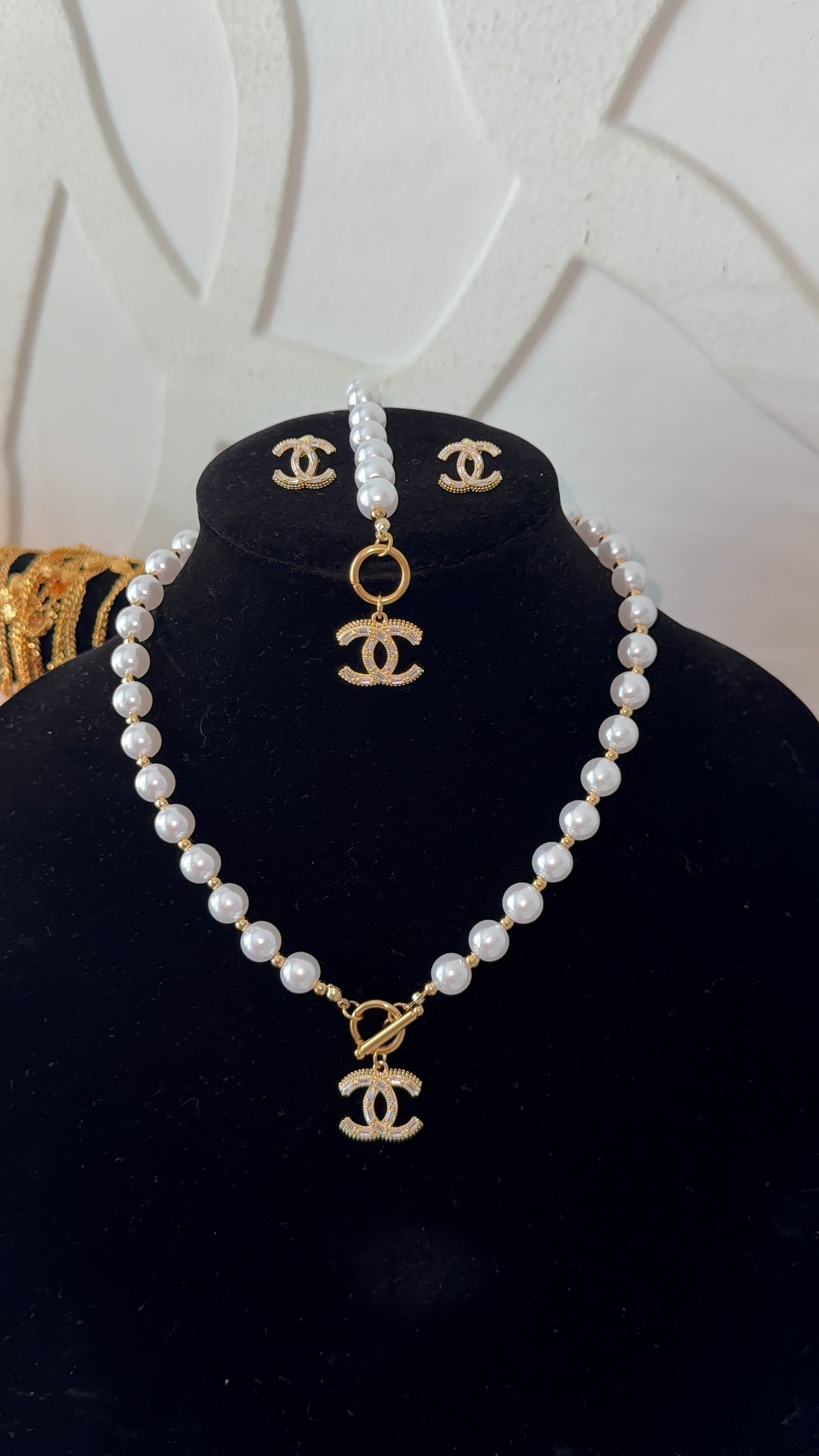 Chanelly Pearl Set